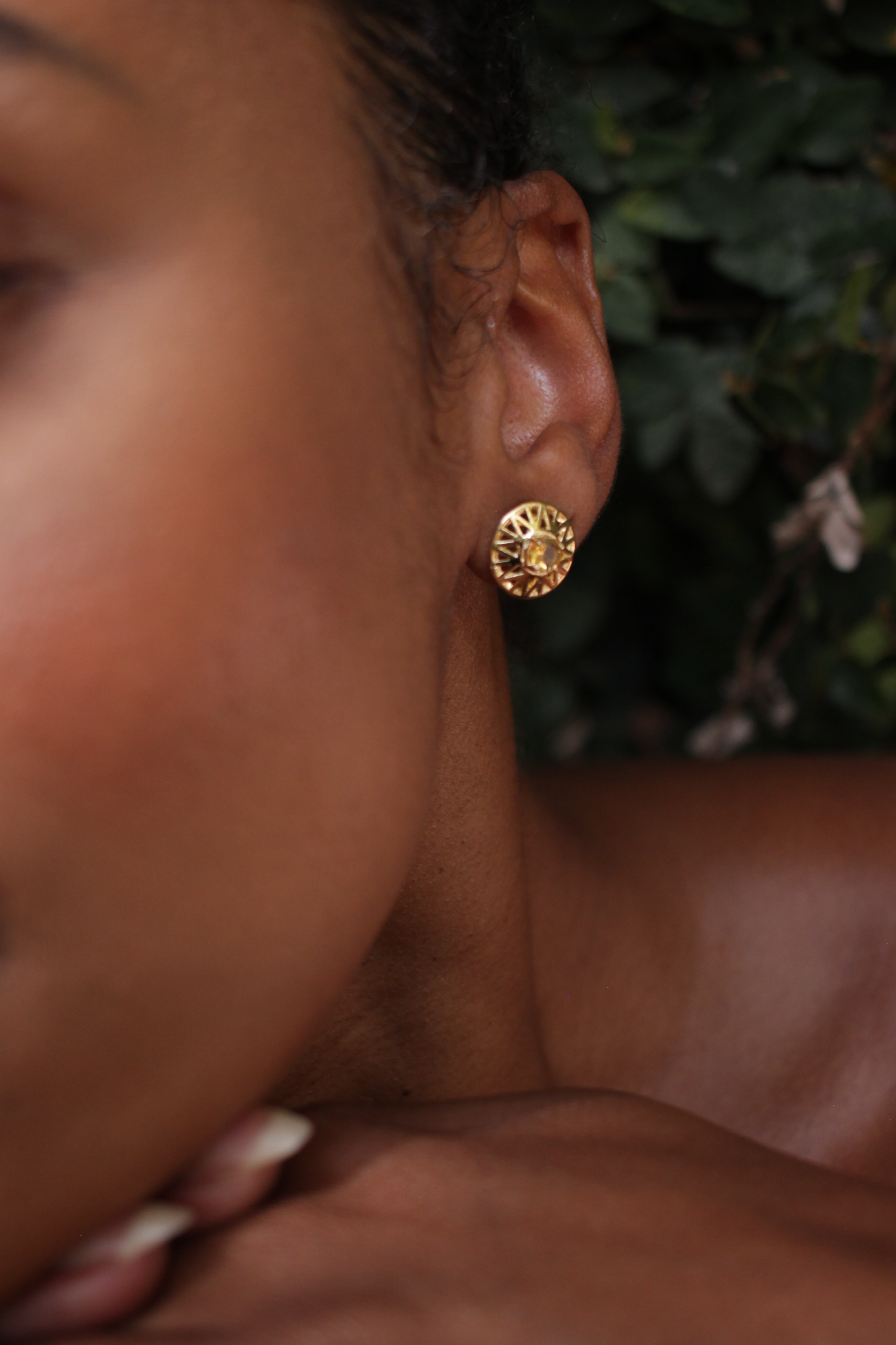 Brinco Orvalho Dourado